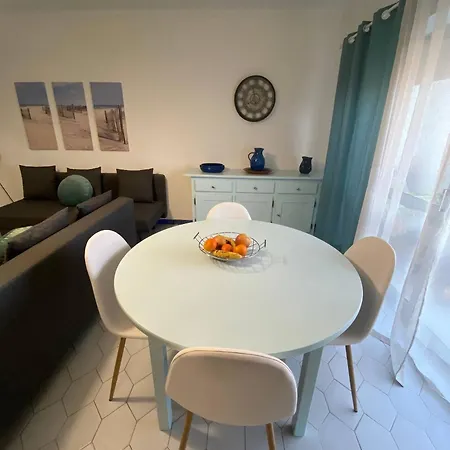 Beachfront Paradise House Portimão